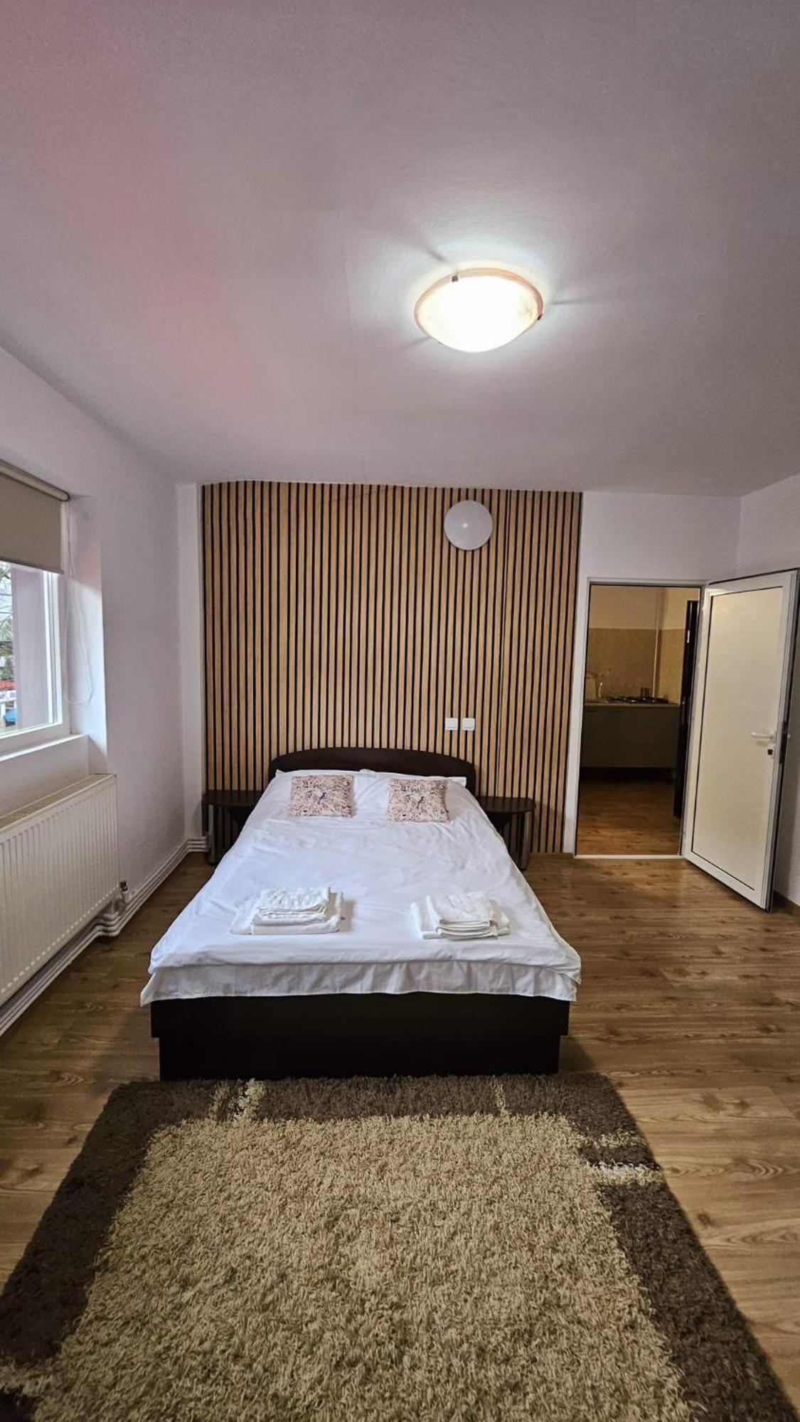 Apartamente Elegante In Regim Hotelier ياش المظهر الخارجي الصورة