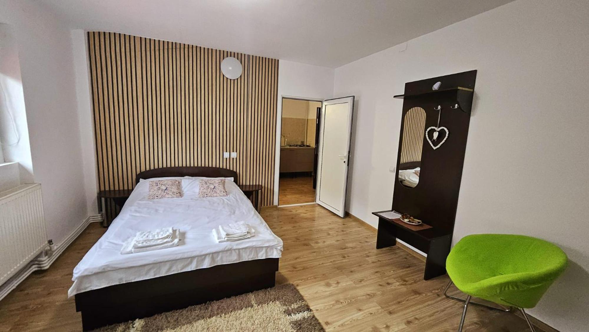 Apartamente Elegante In Regim Hotelier ياش المظهر الخارجي الصورة