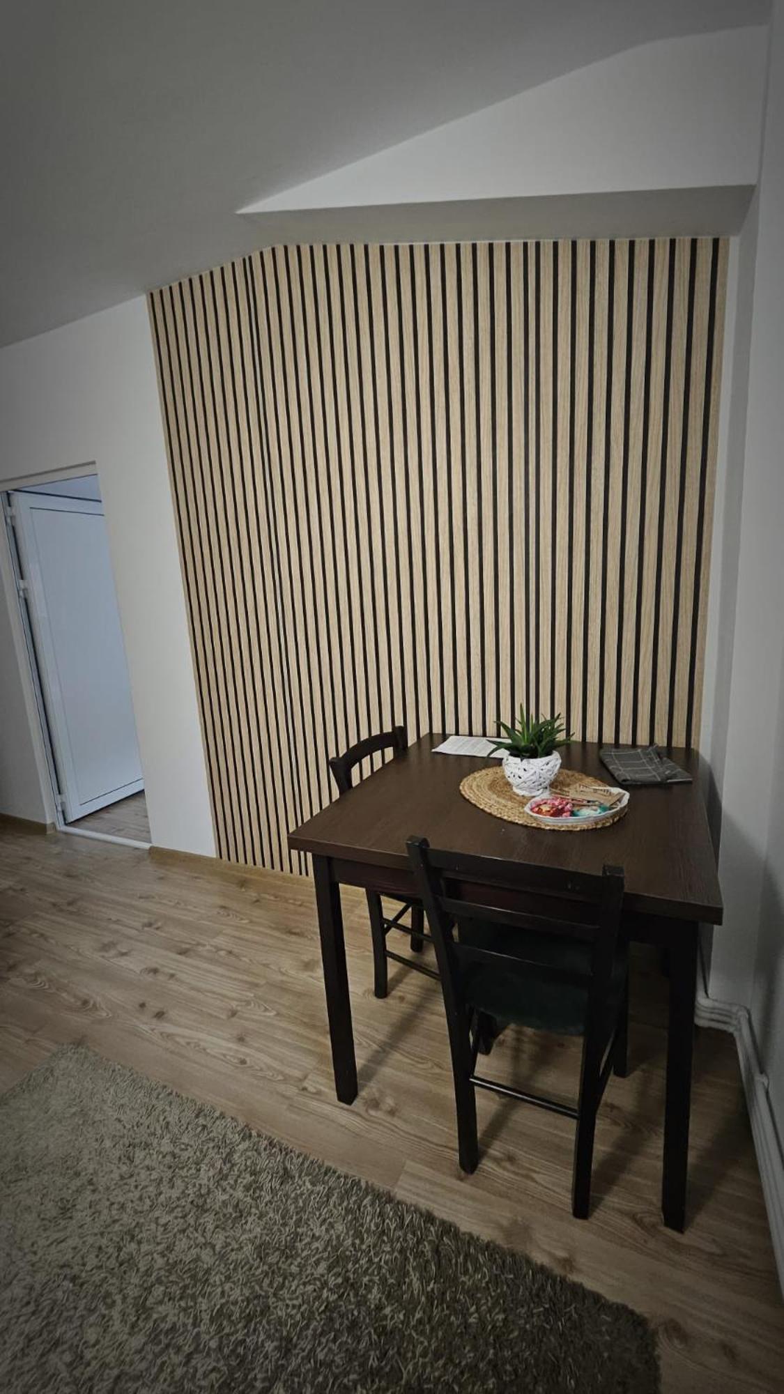 Apartamente Elegante In Regim Hotelier ياش المظهر الخارجي الصورة